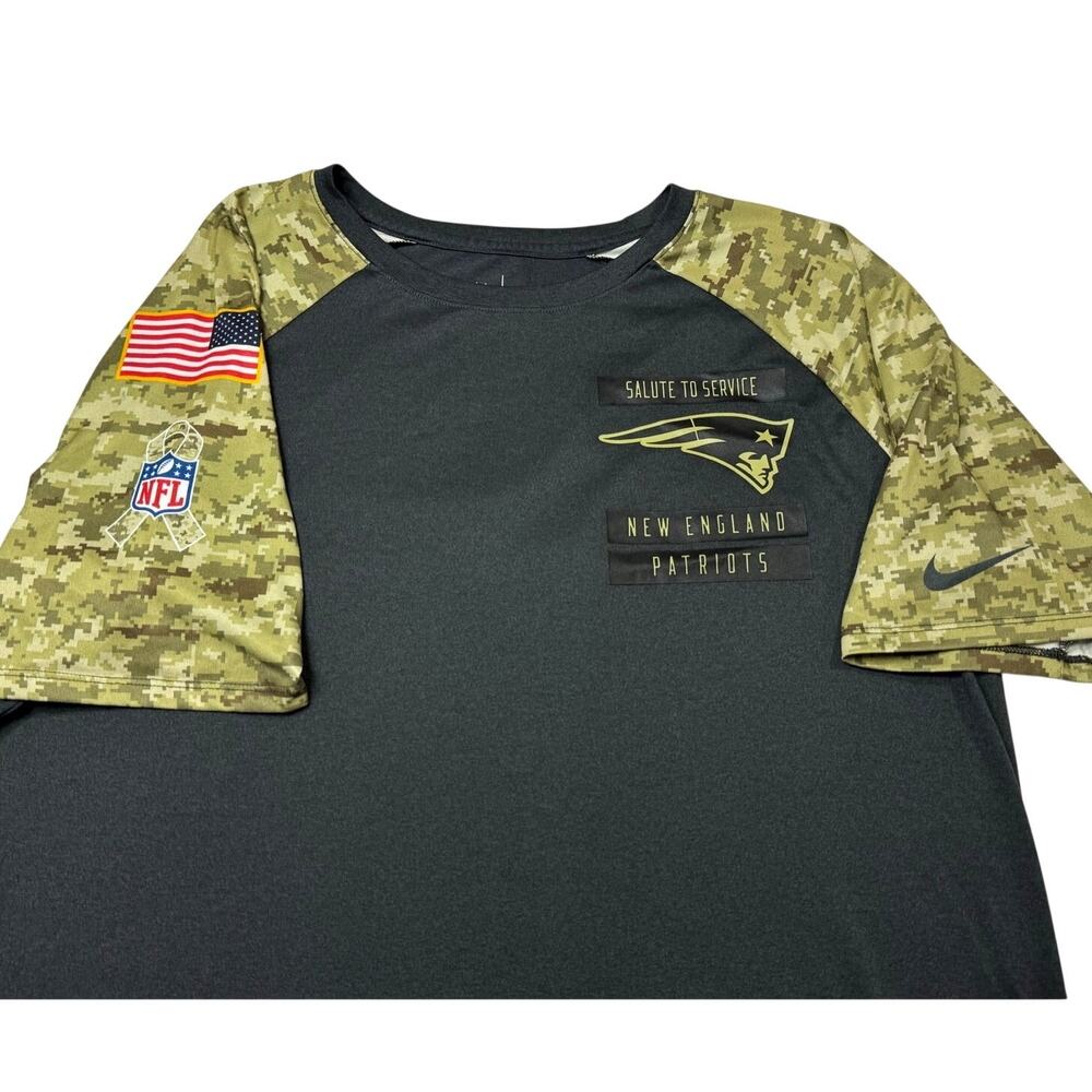 Nike New England Patriots Shirt Mens XL Salute To Service Camo NFL Dri-Fit